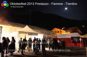 predazzo oktoberfest 2013 serata sabato 19.10.13 ph mauro morandini predazzoblog2 300x199 predazzo oktoberfest 2013 serata sabato 19.10.13 ph mauro morandini predazzoblog2