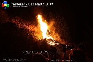 predazzo fuochi di san martino 2013 predazzoblog ph lorenzo morandini5 300x199 predazzo fuochi di san martino 2013 predazzoblog ph lorenzo morandini5